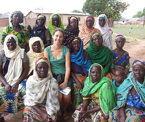 leah_ghana_women.JPG-compressor.jpg