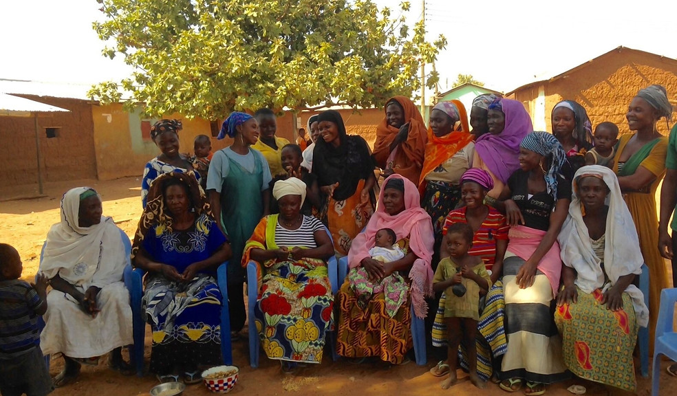 Larabanga-Women-Soft-compressor.jpg